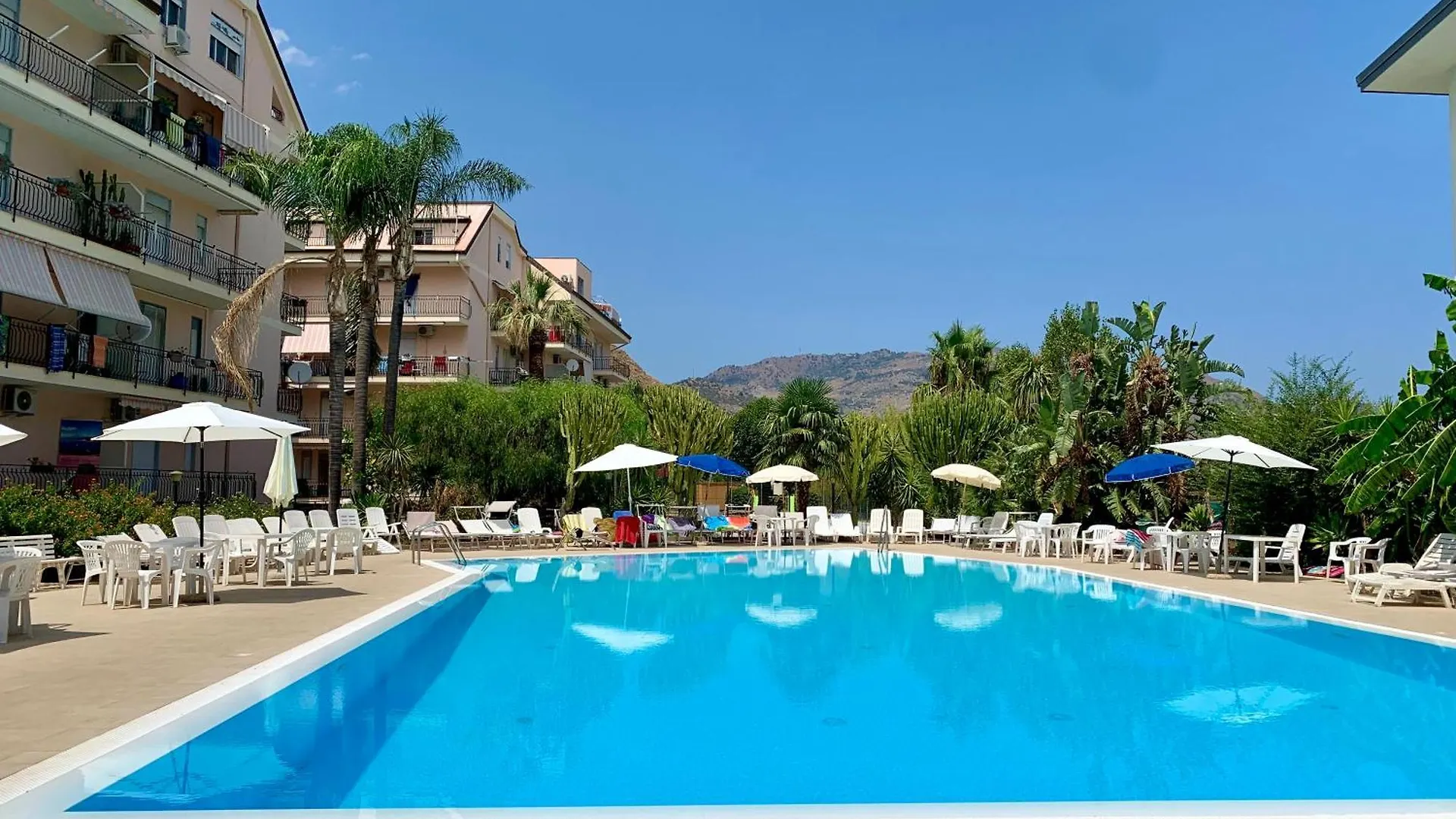Griseo - Sicily Vista Apartment Calatabiano Italy
